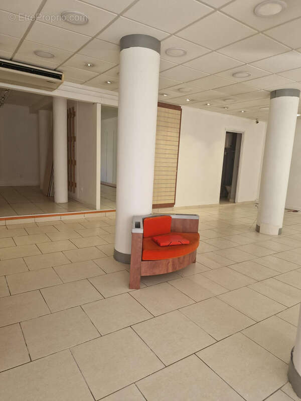 Commerce à GHISONACCIA