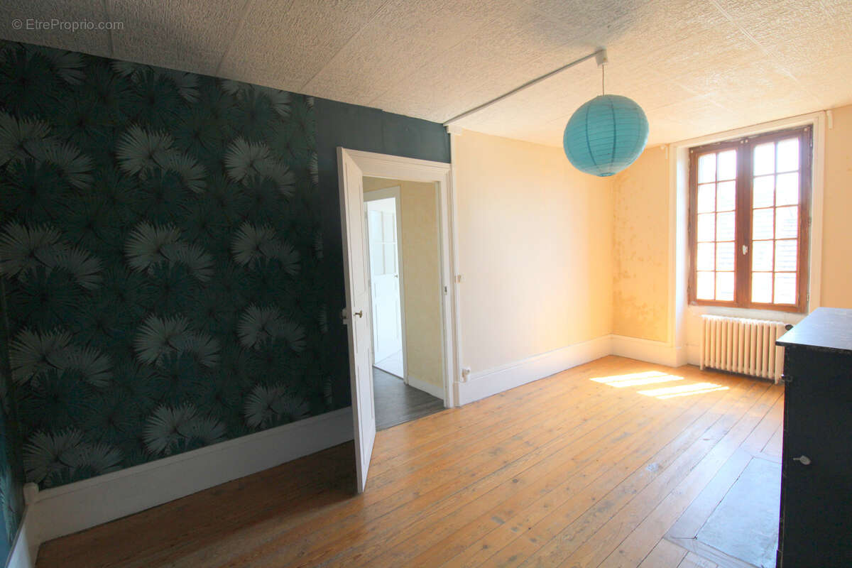 Maison à PACY-SUR-EURE