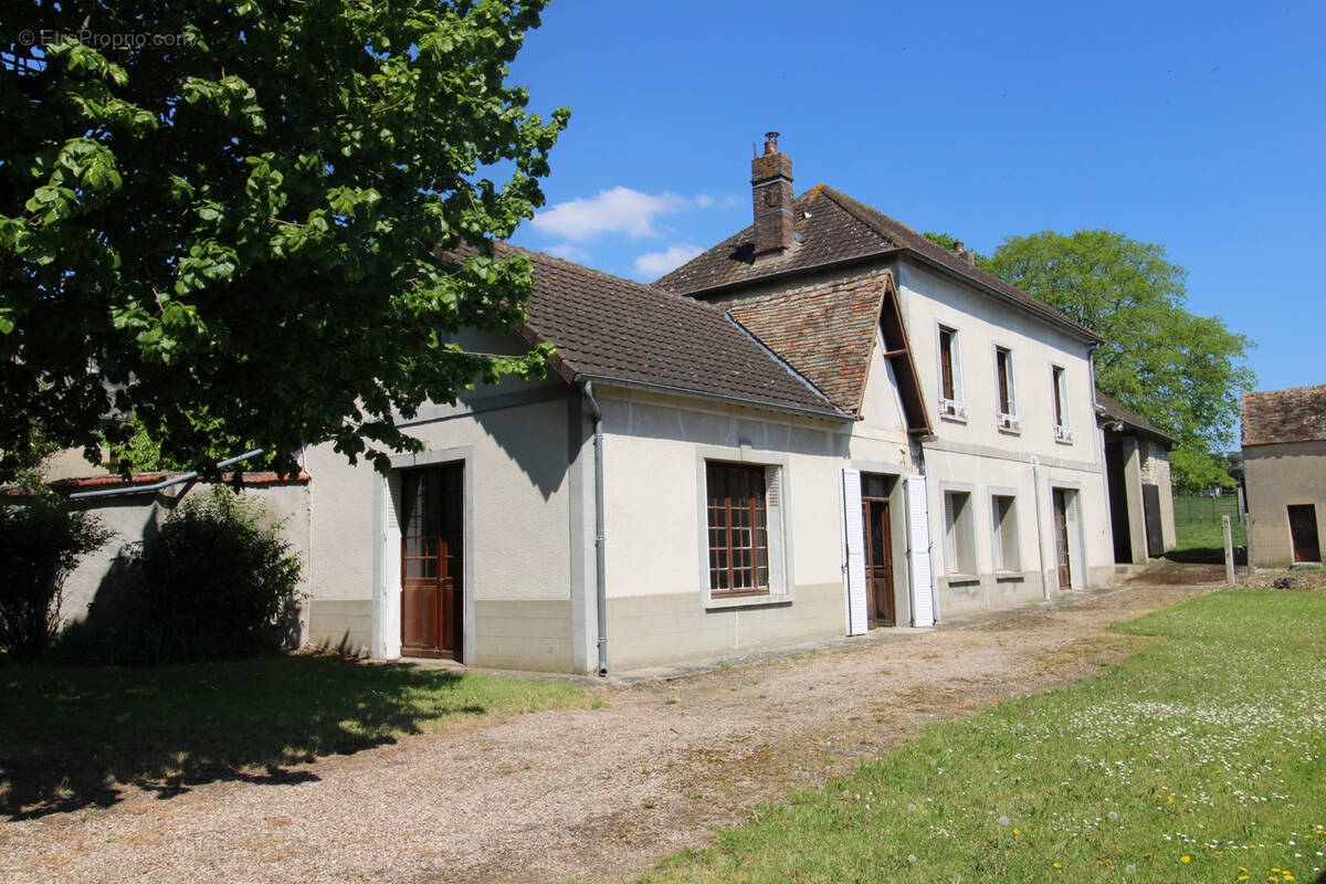 Maison à PACY-SUR-EURE