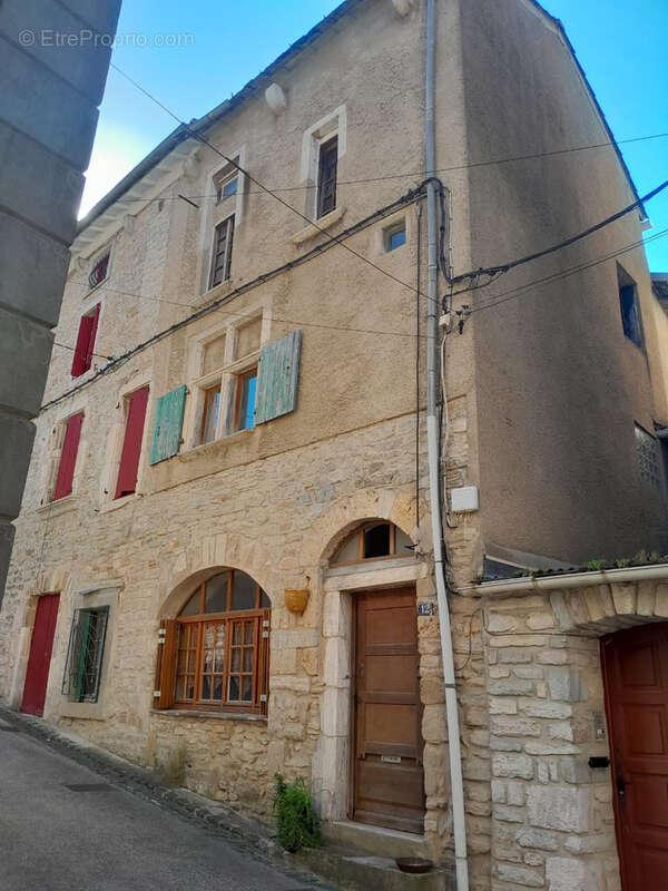 Maison à SAINT-PONS-DE-THOMIERES