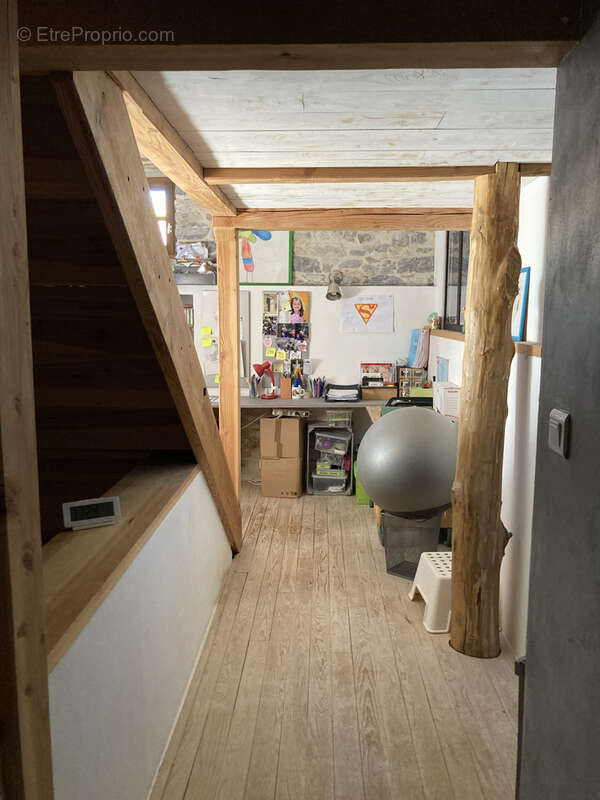 Maison à VIOLS-LE-FORT