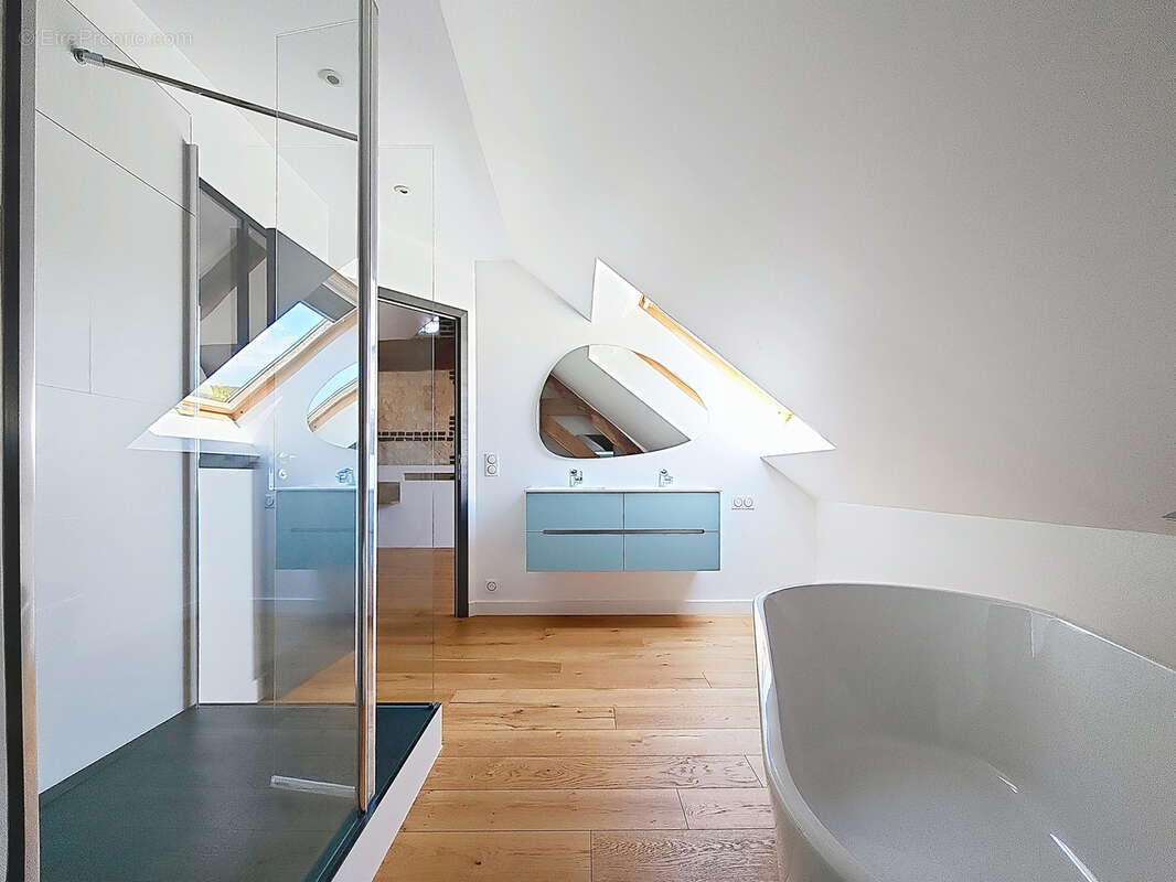 Maison à ROMILLY-SUR-ANDELLE