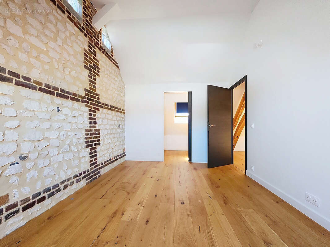 Maison à ROMILLY-SUR-ANDELLE