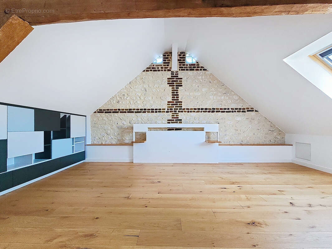 Maison à ROMILLY-SUR-ANDELLE