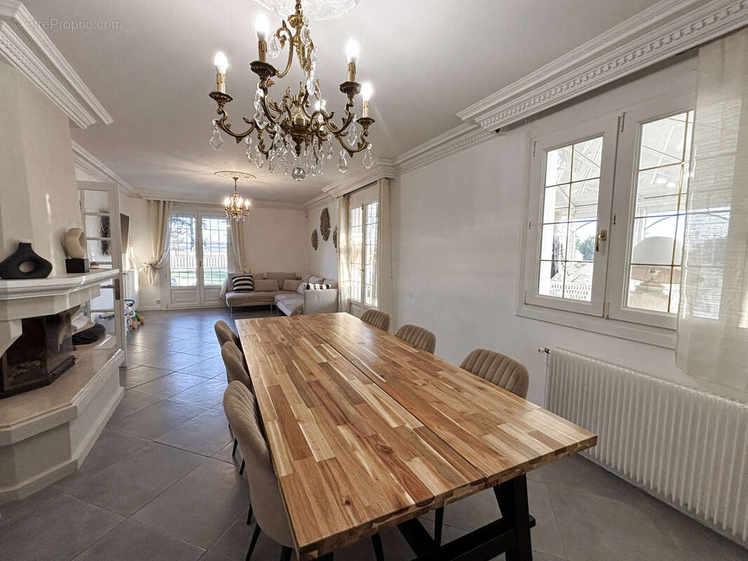 Maison à TOURVILLE-LA-RIVIERE