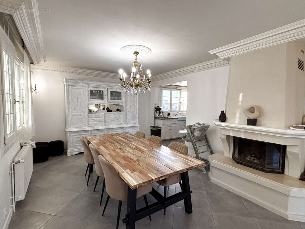 Maison à TOURVILLE-LA-RIVIERE