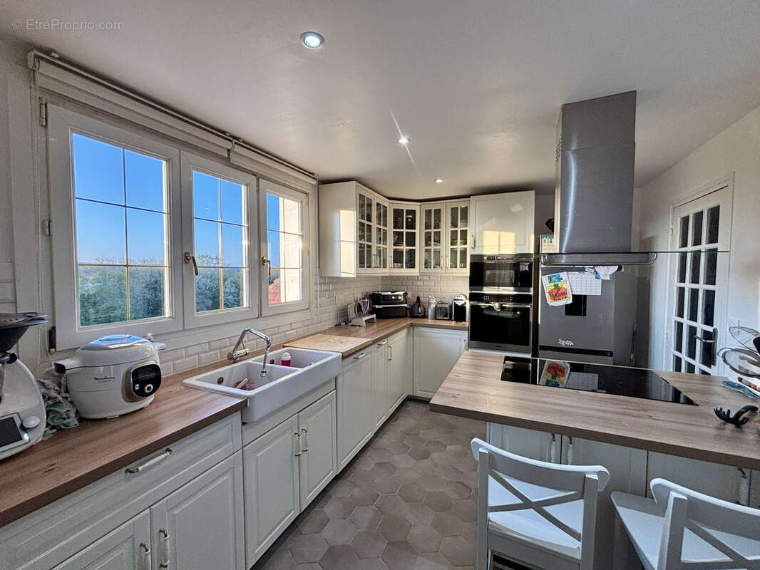 Maison à TOURVILLE-LA-RIVIERE