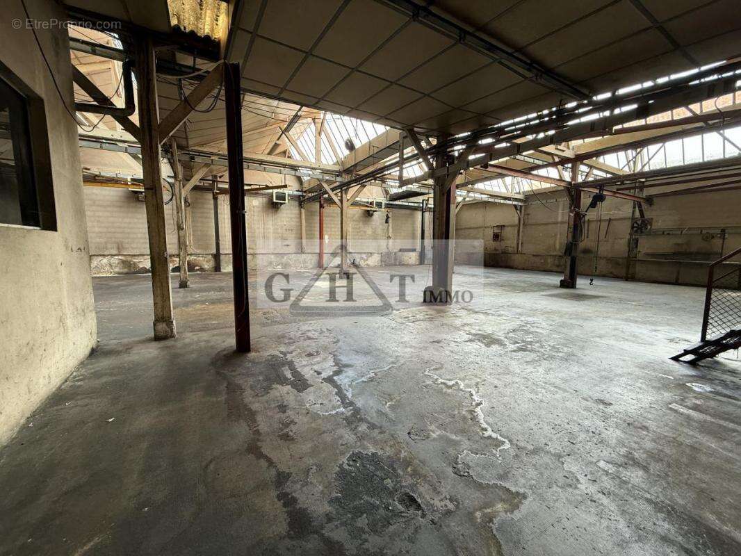 Commerce à BAGNOLET