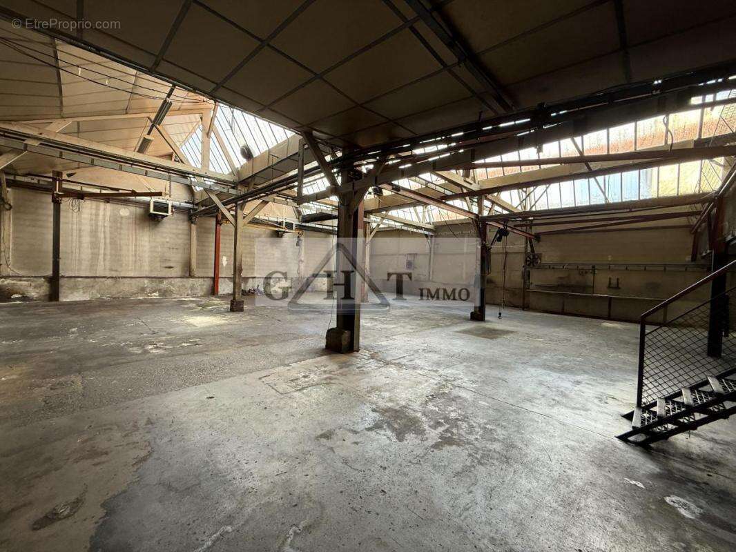 Commerce à BAGNOLET