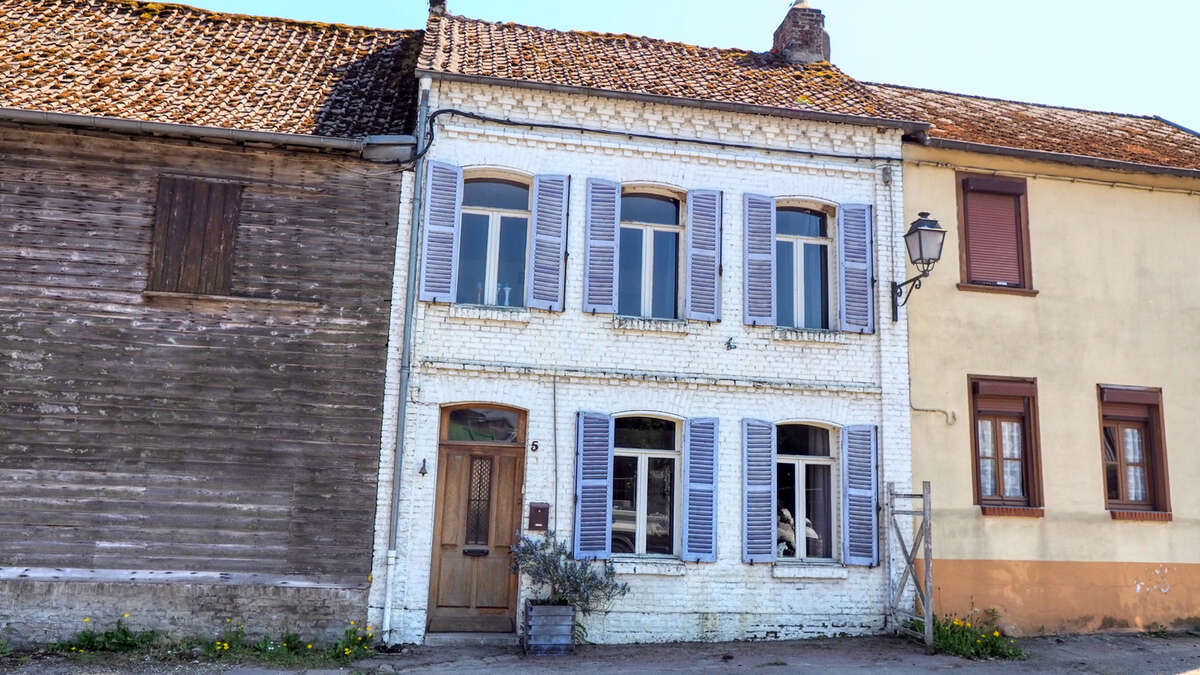 Maison à DOMART-EN-PONTHIEU