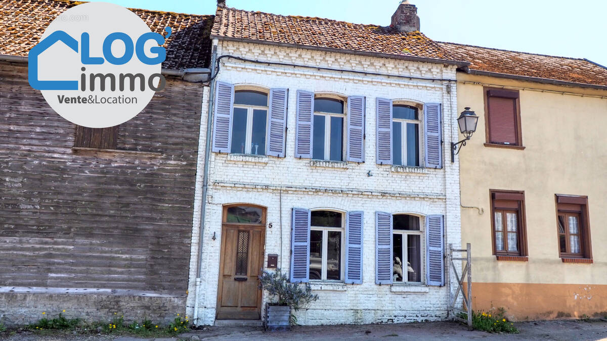 Maison à DOMART-EN-PONTHIEU