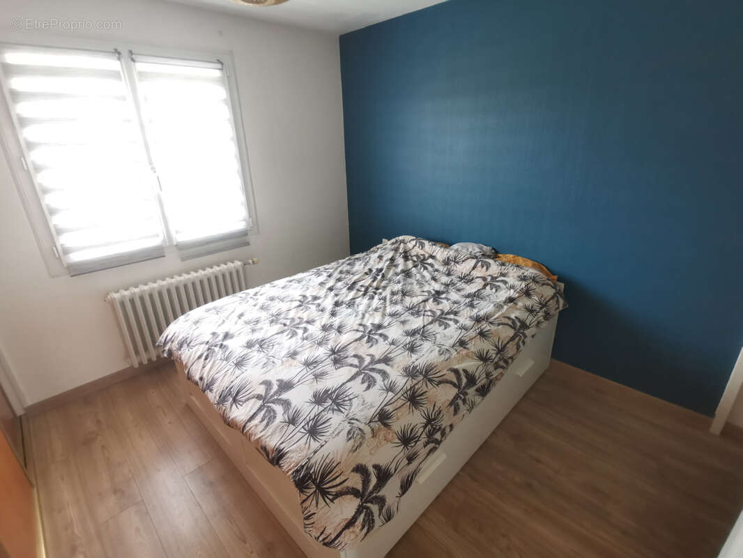 Maison à LES HERBIERS