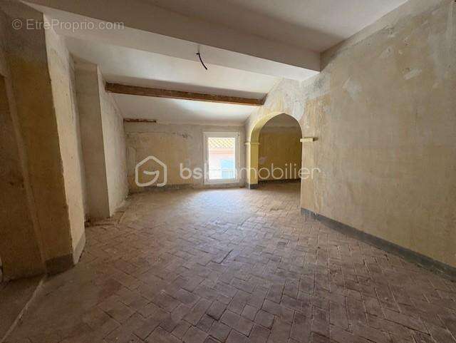 Appartement à MILLAS