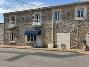 Appartement à AVRILLE