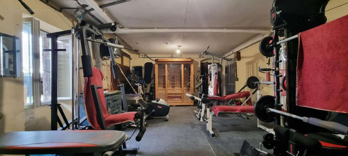 Maison à ROCHEMAURE