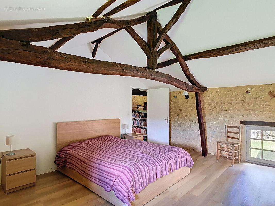 Maison à LE BUISSON-DE-CADOUIN