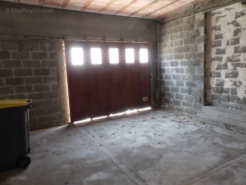 Maison à NERIS-LES-BAINS