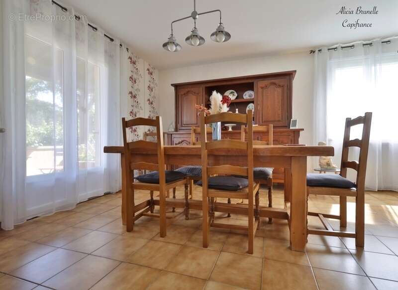 Maison à DONZY-LE-PERTUIS