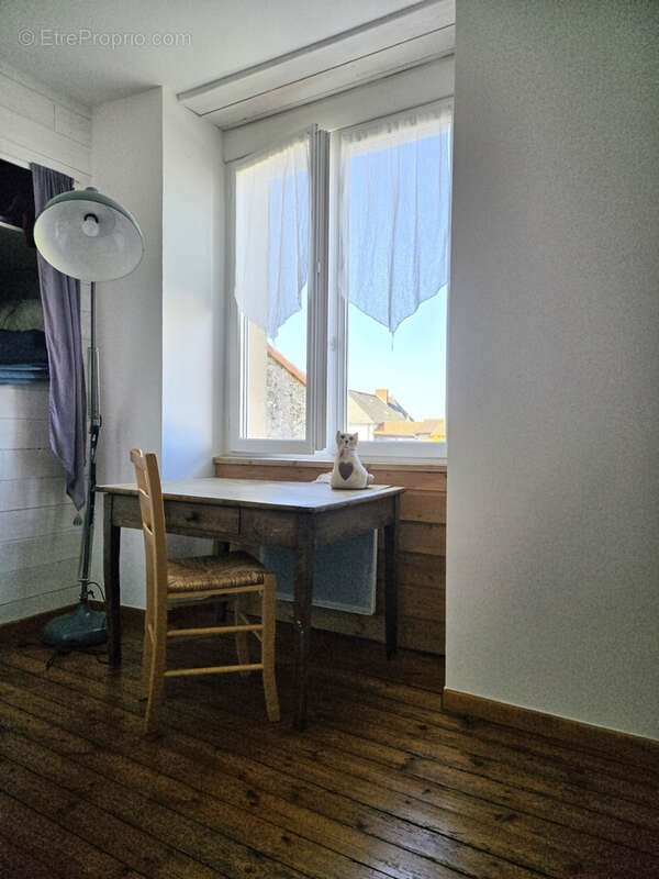 Maison à LA VARENNE