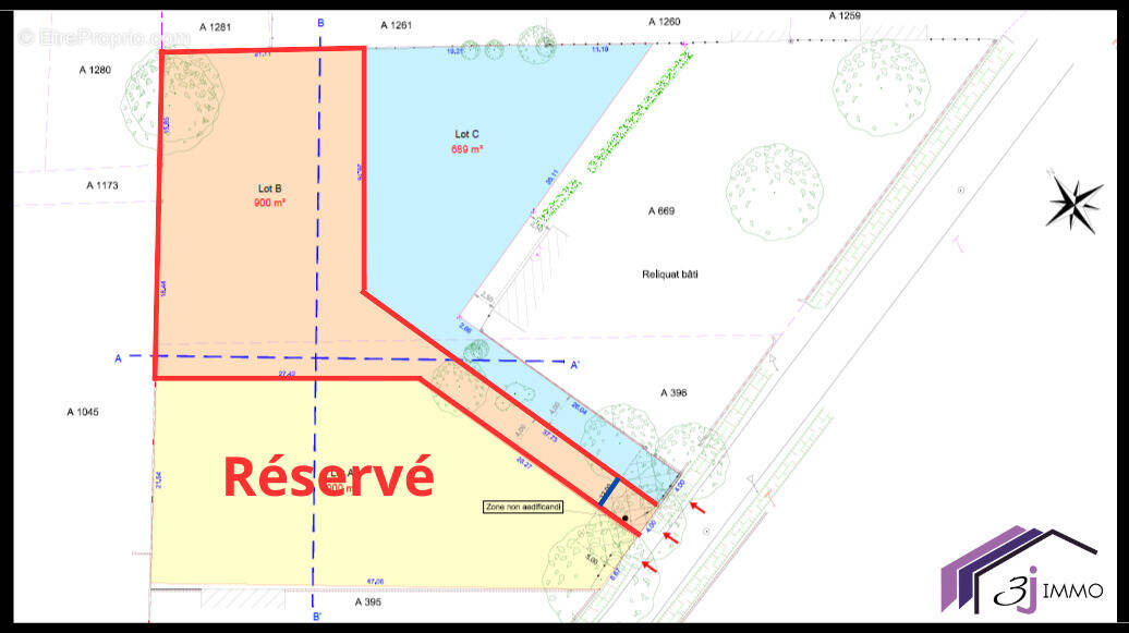 Terrain à MONTAIGUT-SUR-SAVE