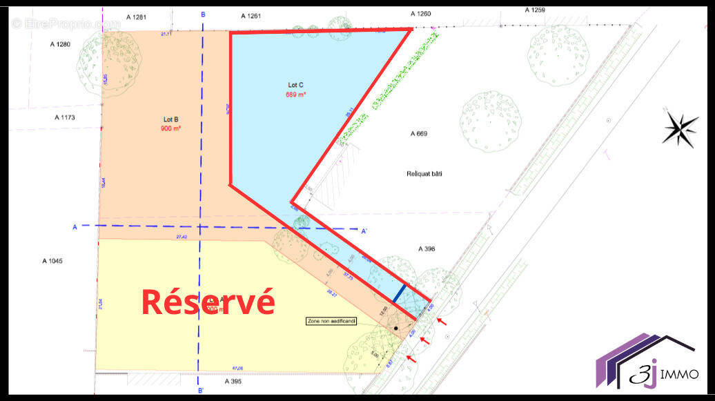 Terrain à MONTAIGUT-SUR-SAVE