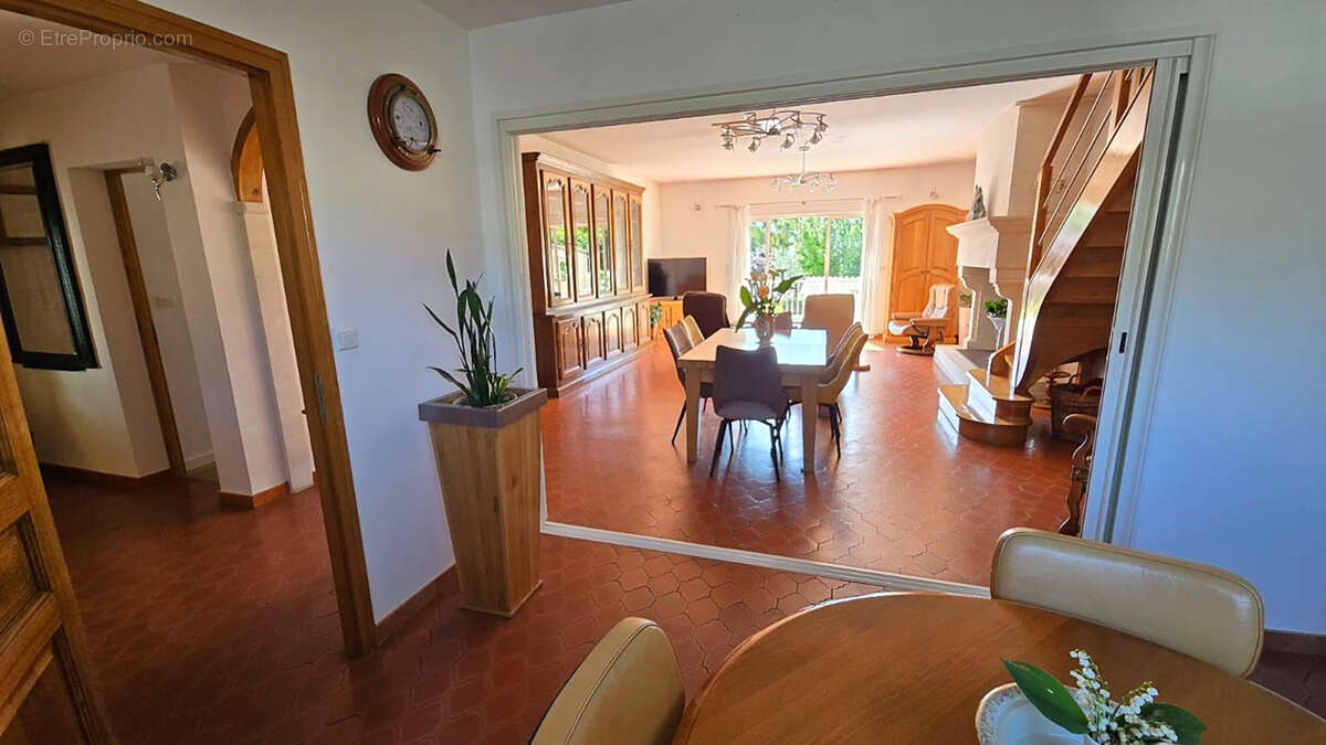 Maison à SOLLIES-PONT