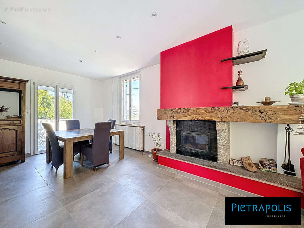 Pièce de vie - Maison à BRIGNAIS