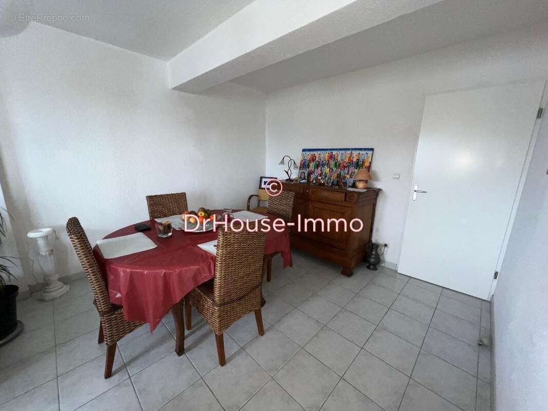 Appartement à SAINT-GEORGES-DES-GROSEILLERS