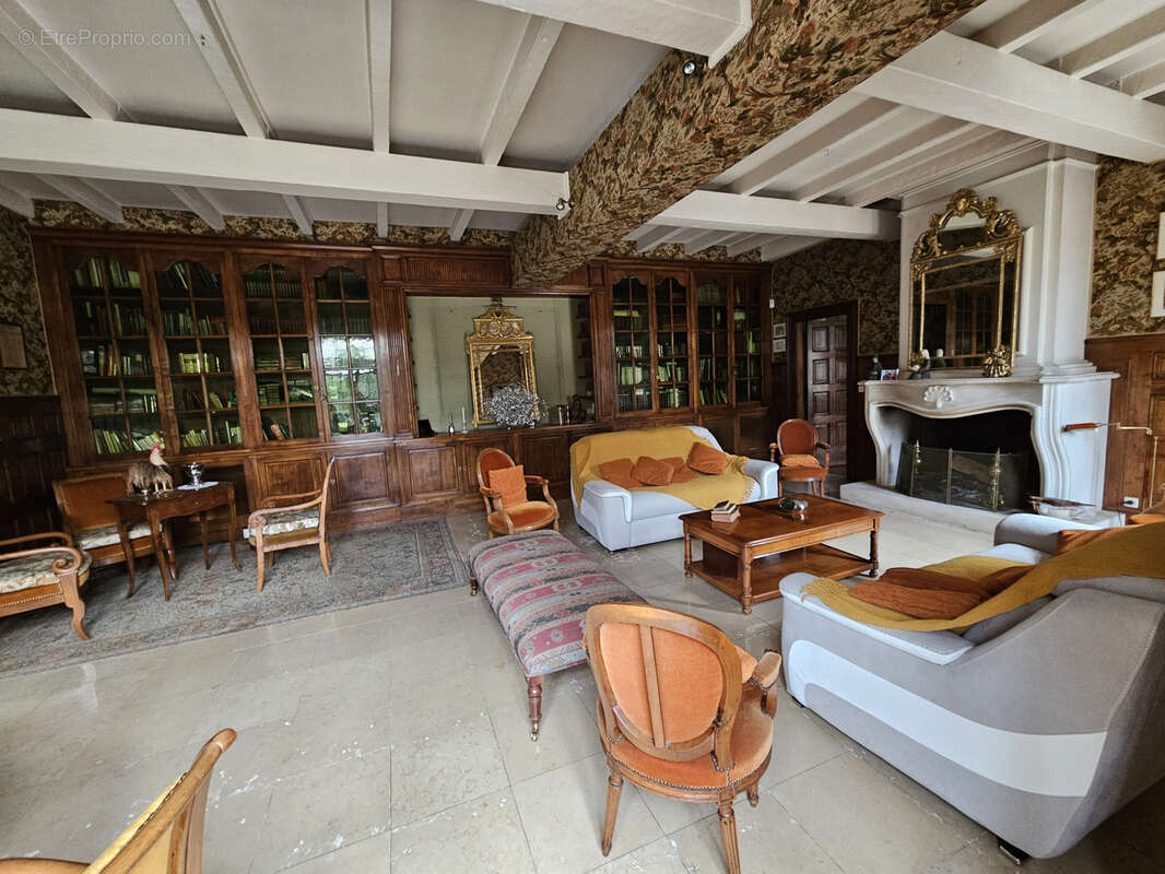 Maison à ROQUECOURBE