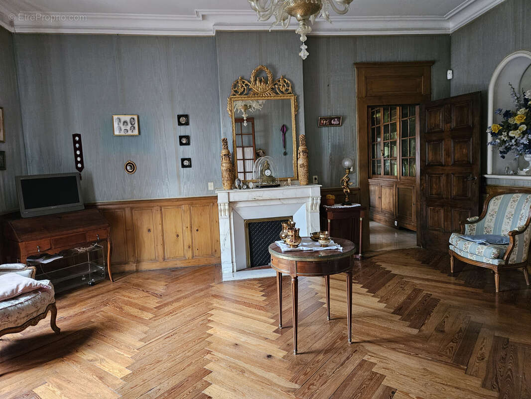 Maison à ROQUECOURBE