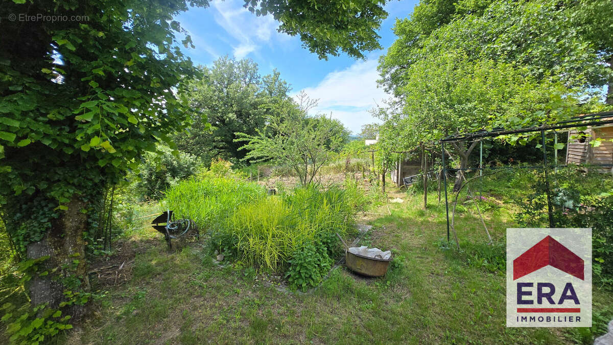 Maison à ROCHEFORT-EN-VALDAINE