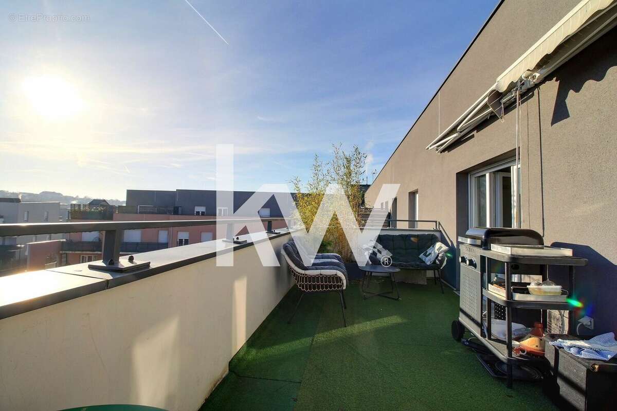 Appartement à CORBEIL-ESSONNES