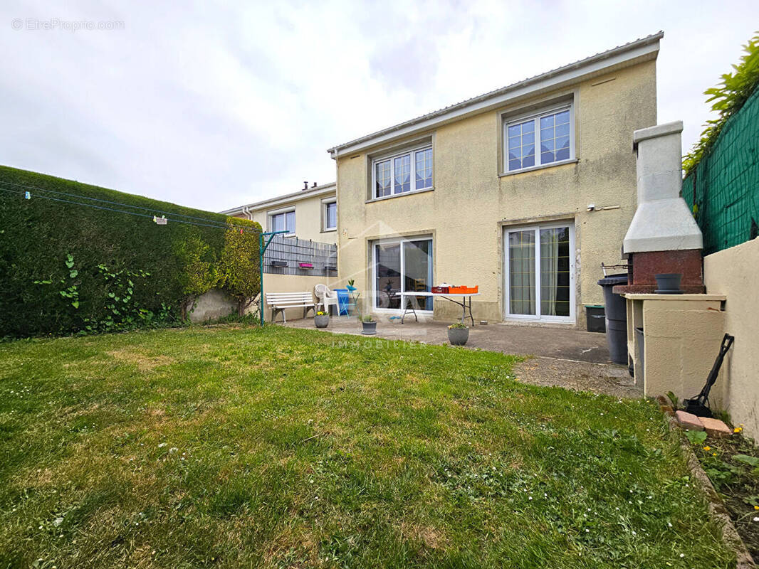 Maison à EQUIHEN-PLAGE