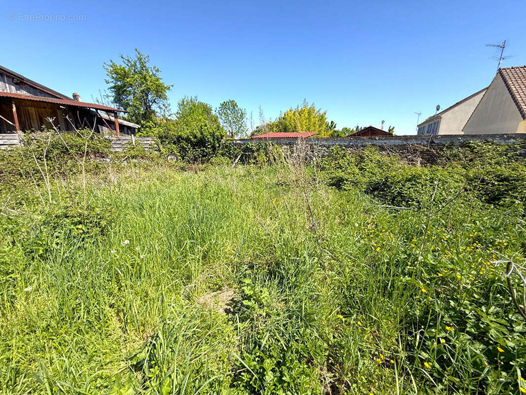 Autre à LA CHAPELLE-GAUTHIER