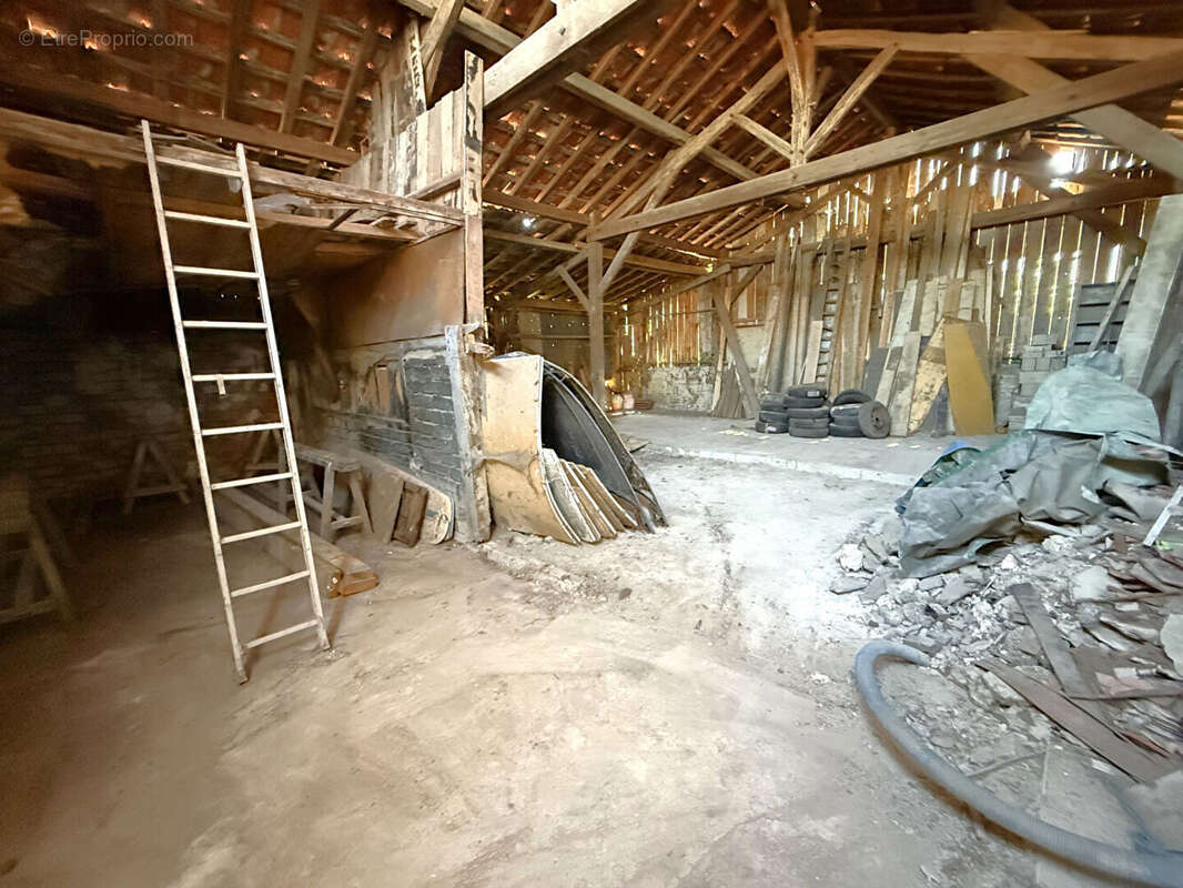 Autre à LA CHAPELLE-GAUTHIER