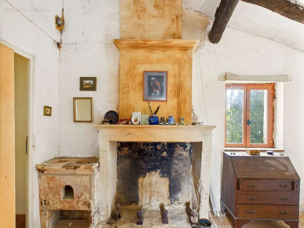 Maison à SAINT-JUST-LUZAC