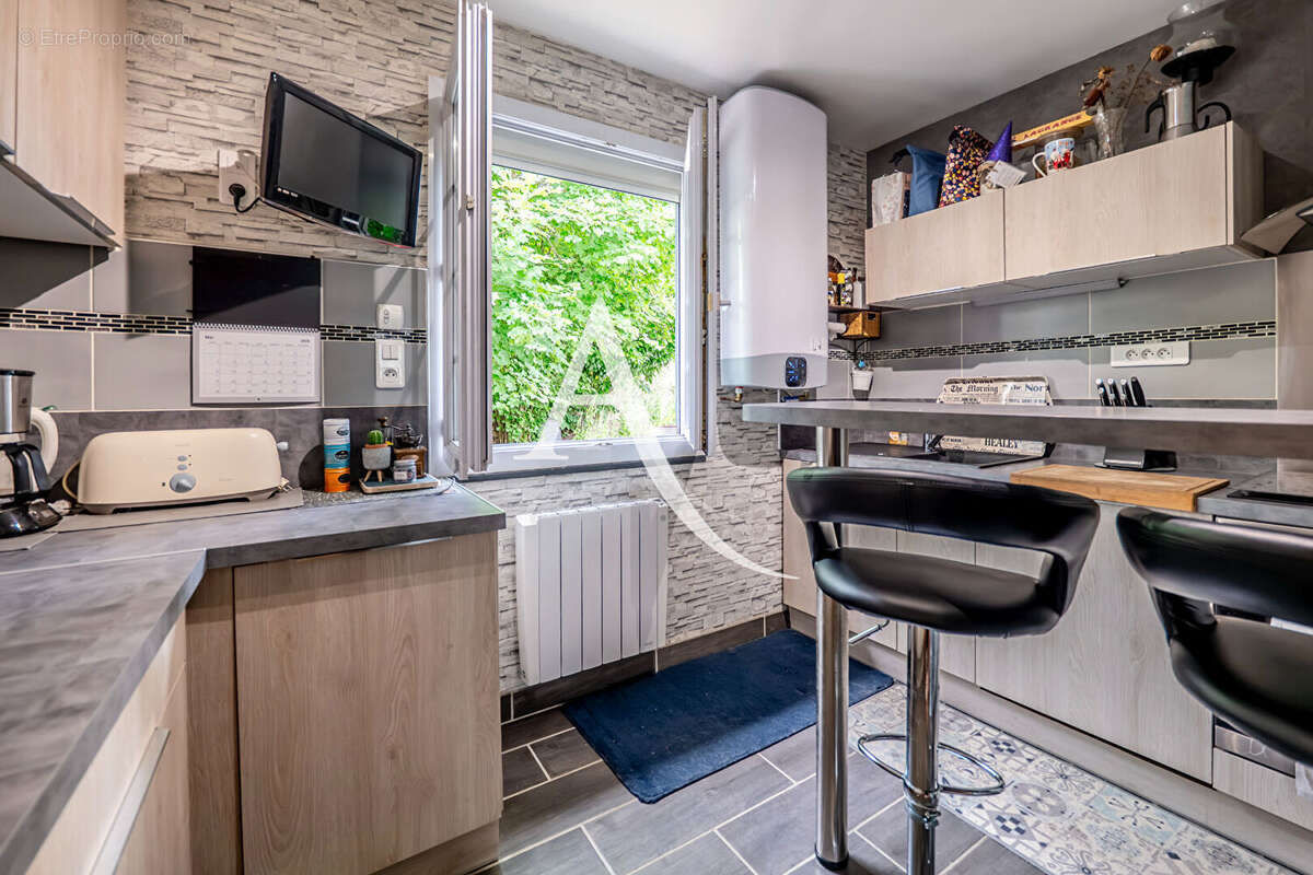 Maison à LIMEIL-BREVANNES