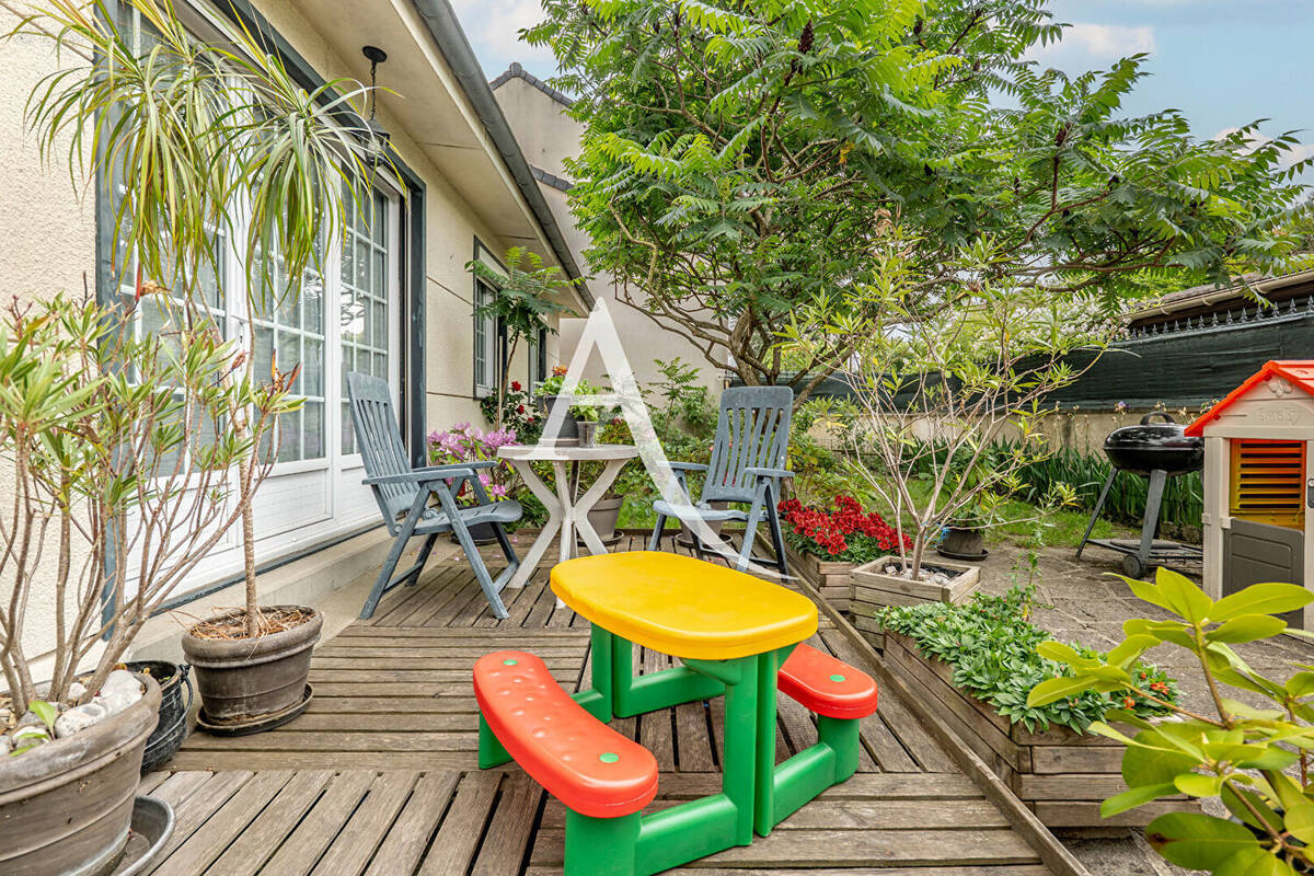 Maison à LIMEIL-BREVANNES