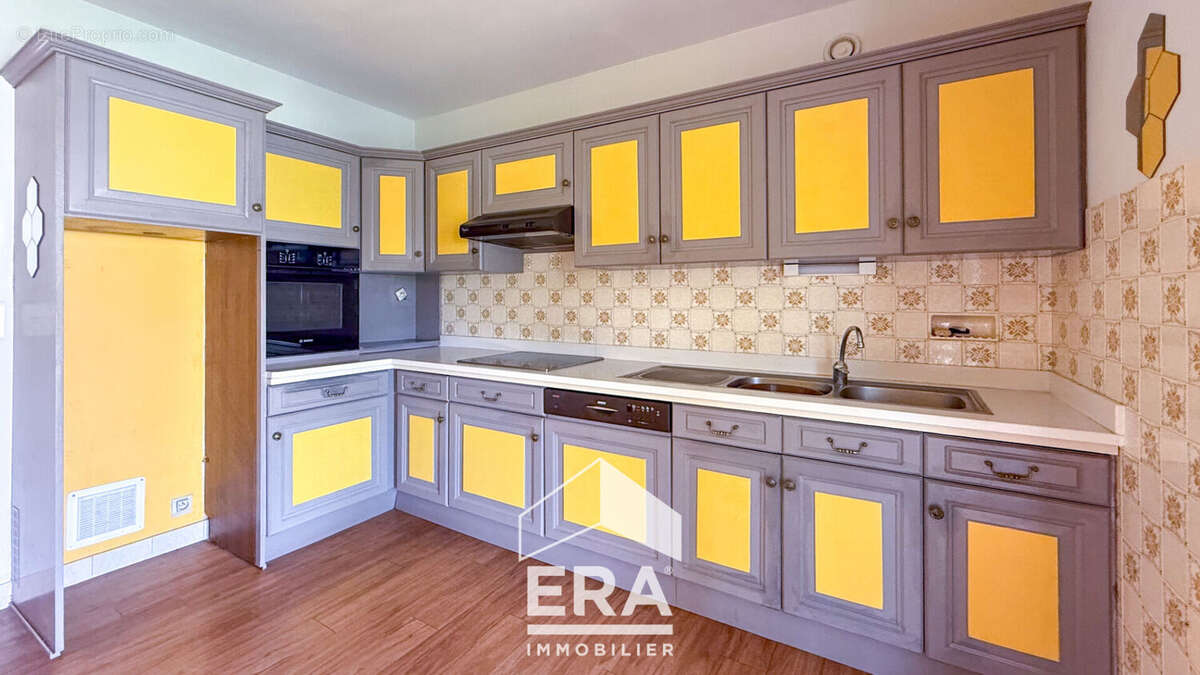 Maison à SAINT-JUERY