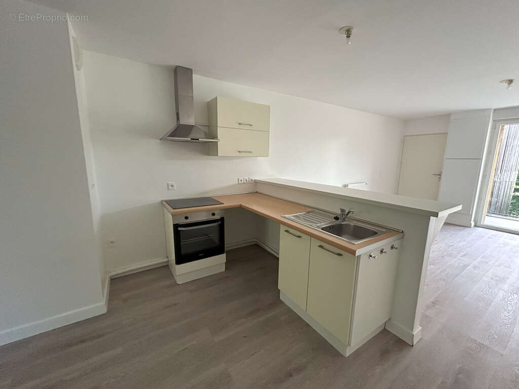 Appartement à BORDEAUX