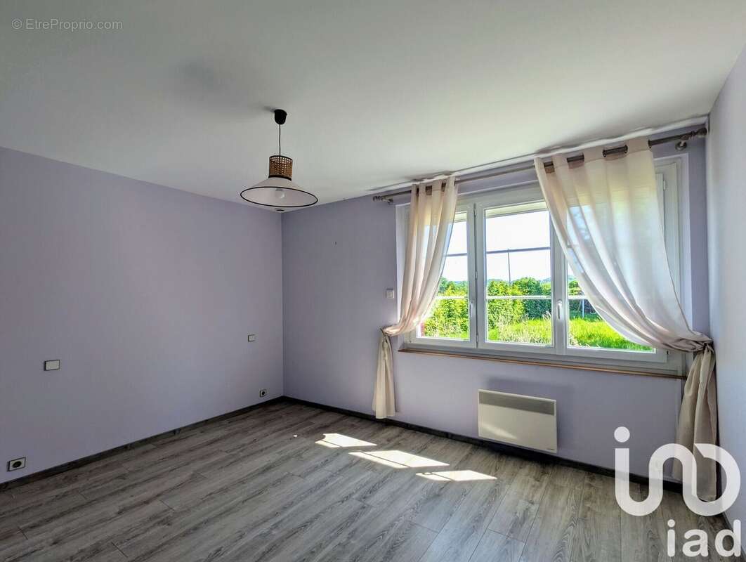 Photo 7 - Maison à ONS-EN-BRAY