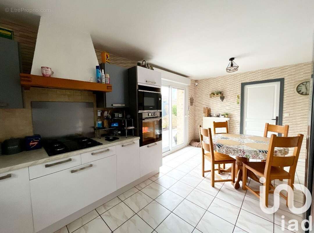 Photo 7 - Maison à BETHUNE