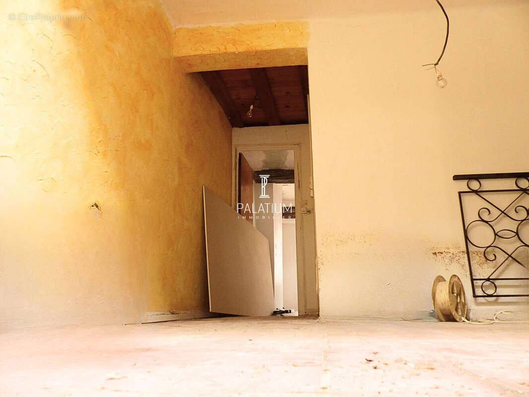 Appartement à MEZEL