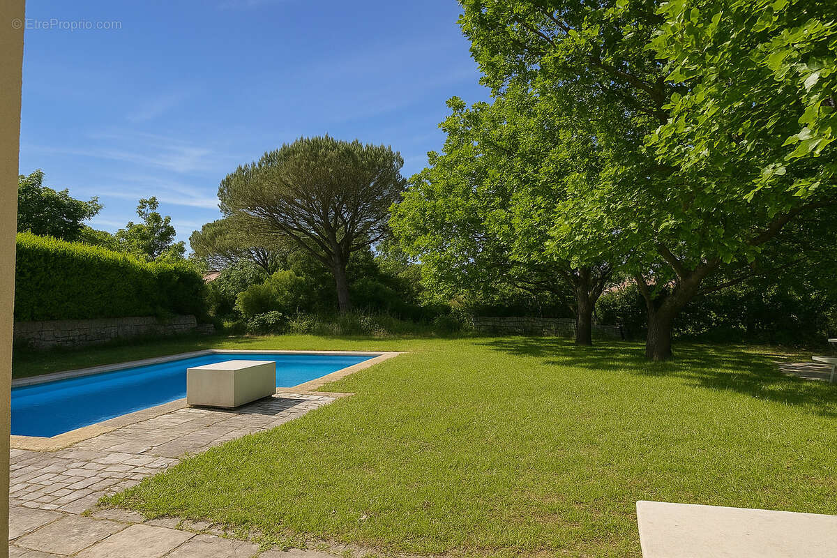 Maison à SAINT-VALLIER-DE-THIEY