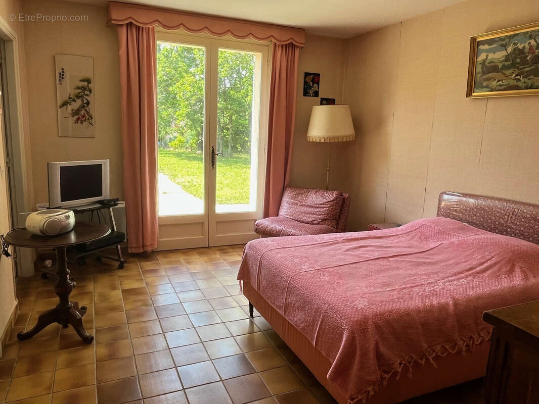 Maison à SAINT-VALLIER-DE-THIEY