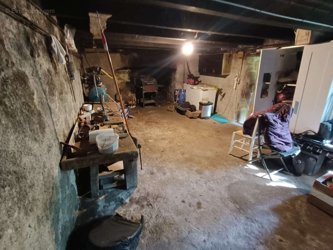 Maison à SAINT-JULIEN-AUX-BOIS