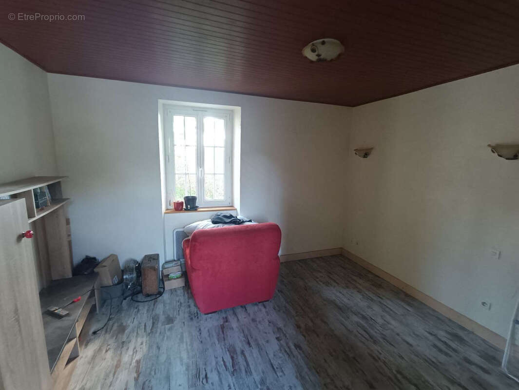 Maison à SAINT-JULIEN-AUX-BOIS