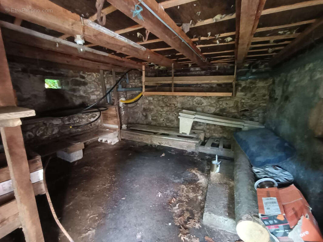 Maison à SAINT-JULIEN-AUX-BOIS