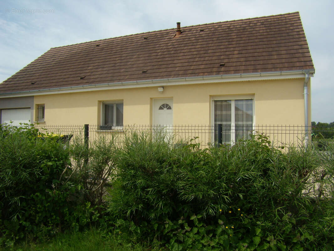 Maison à SAINT-LOUP-DE-VARENNES