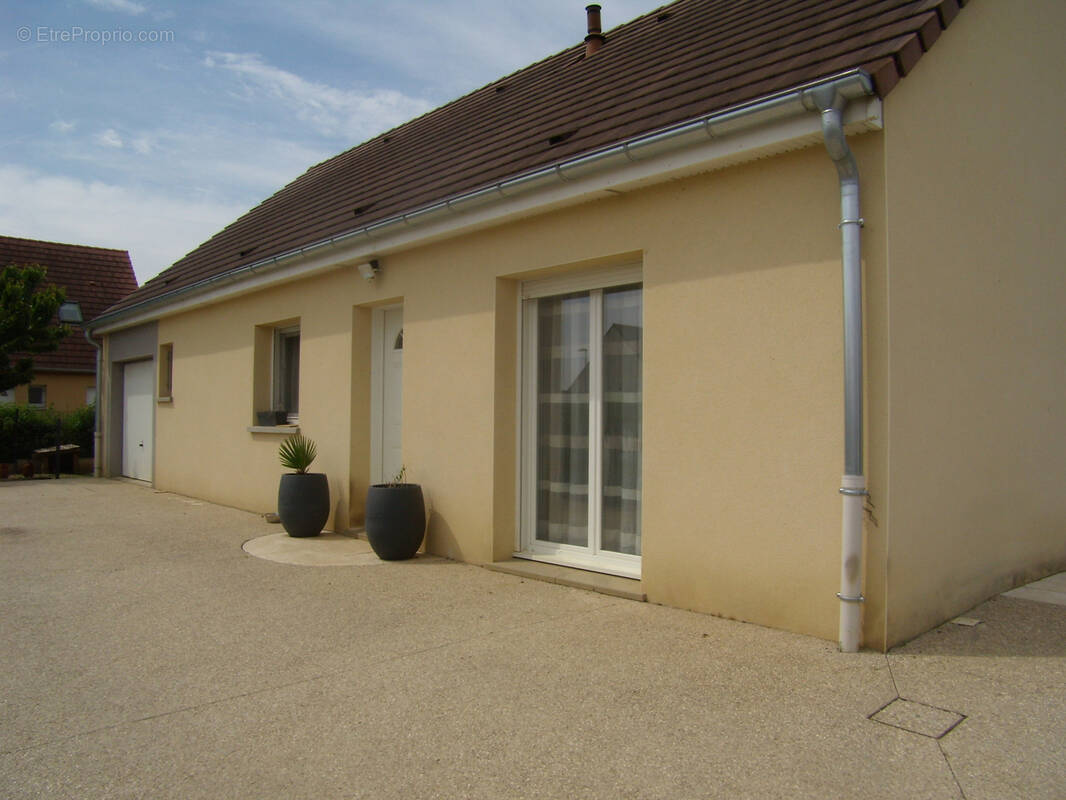 Maison à SAINT-LOUP-DE-VARENNES